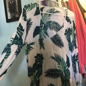 Cream and green palm frond print top old navy